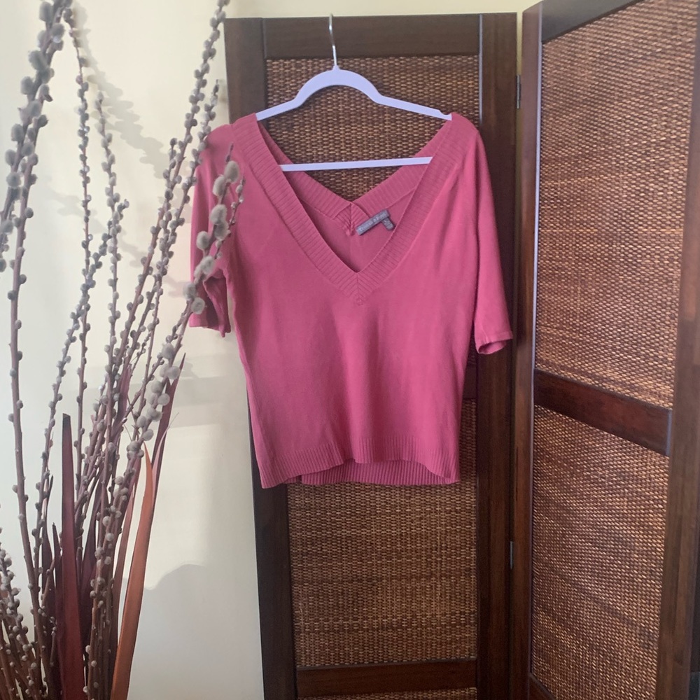 Light cute short sleeve sweater